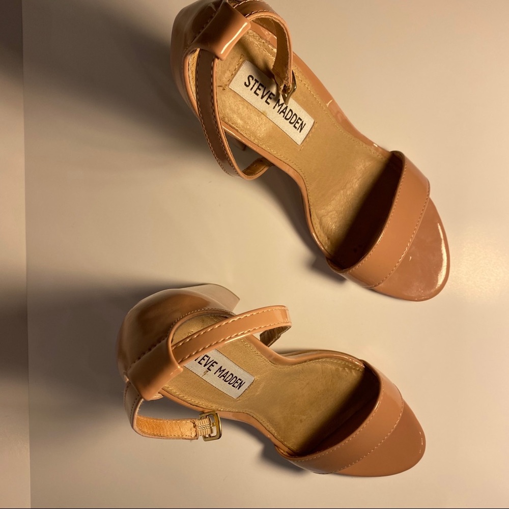 Steve Madden Open Toed Heels - Picture 3 of 6